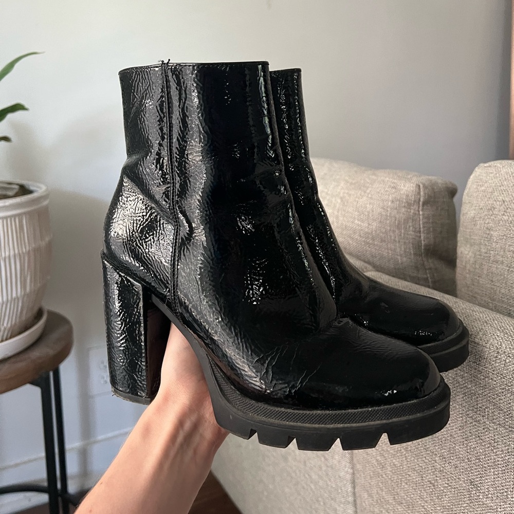 Steve Madden Boots